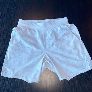 Lululemon Men’s T.H.E. Short 7” Linerless White